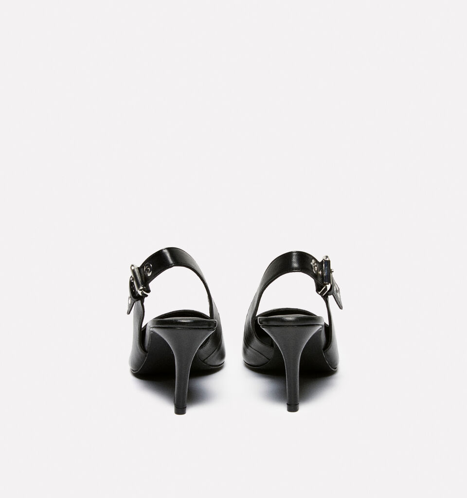 Leather pumps with buckle - women's heels - Black | Sisley image number 3